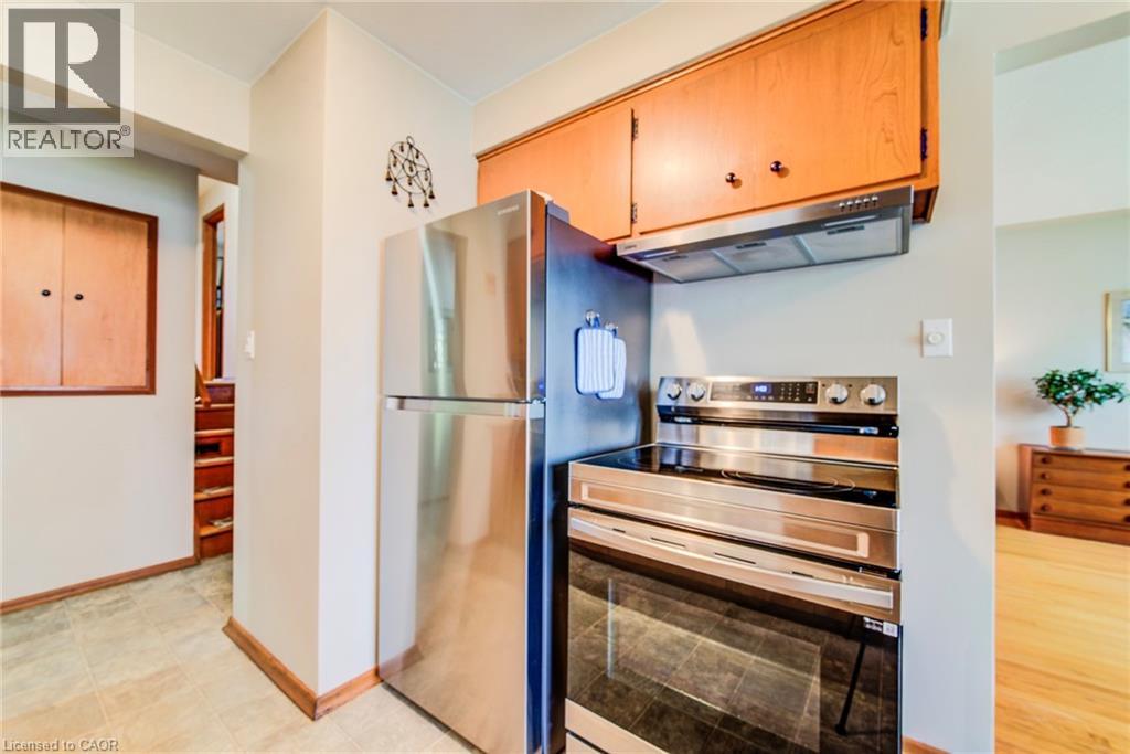 18 Queenston Crescent, Kitchener, Ontario  N2B 2V5 - Photo 14 - 40831763