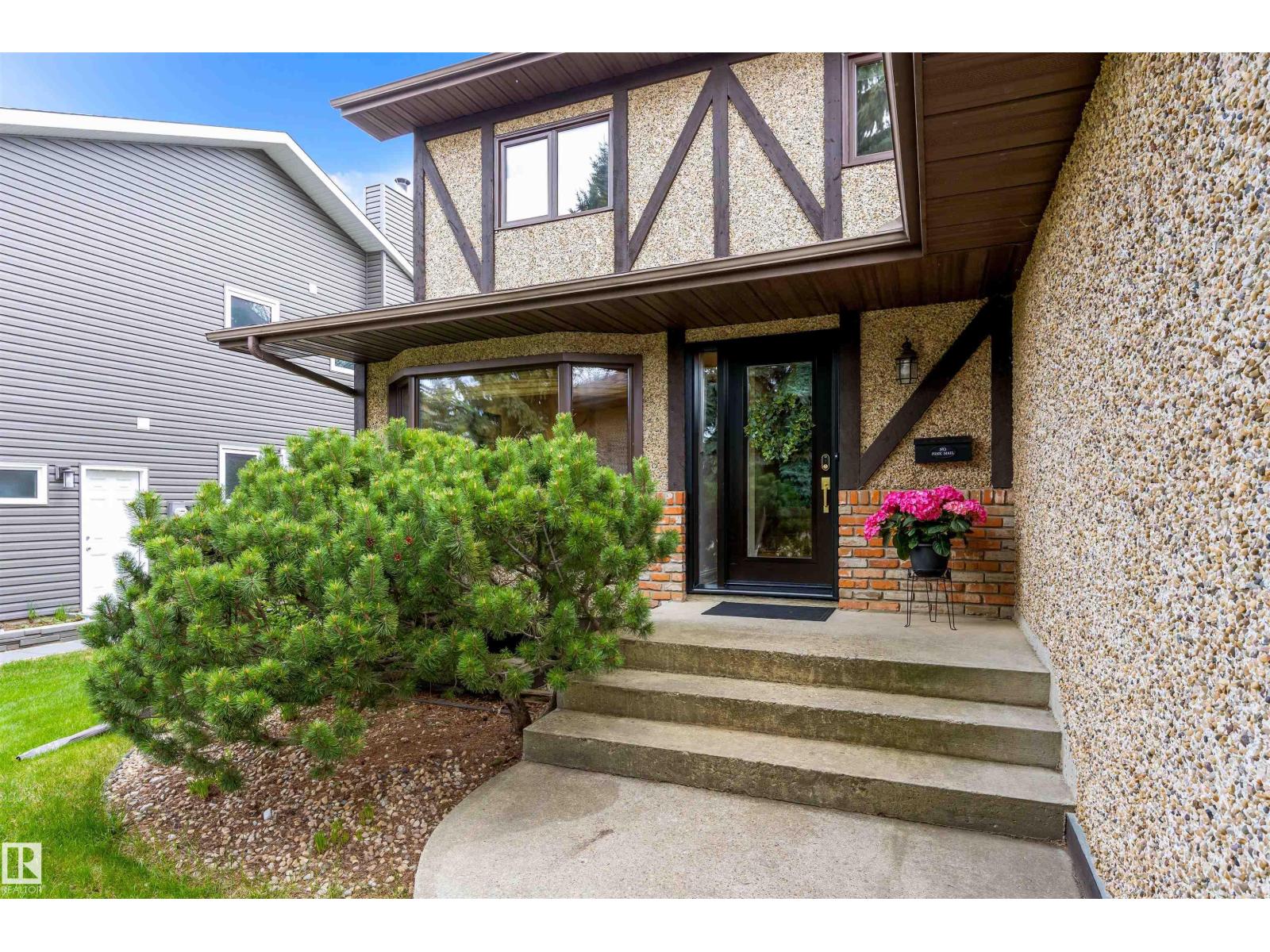 4711 Whitemud Rd Nw, Edmonton, Alberta  T6H 5P7 - Photo 2 - E4488802