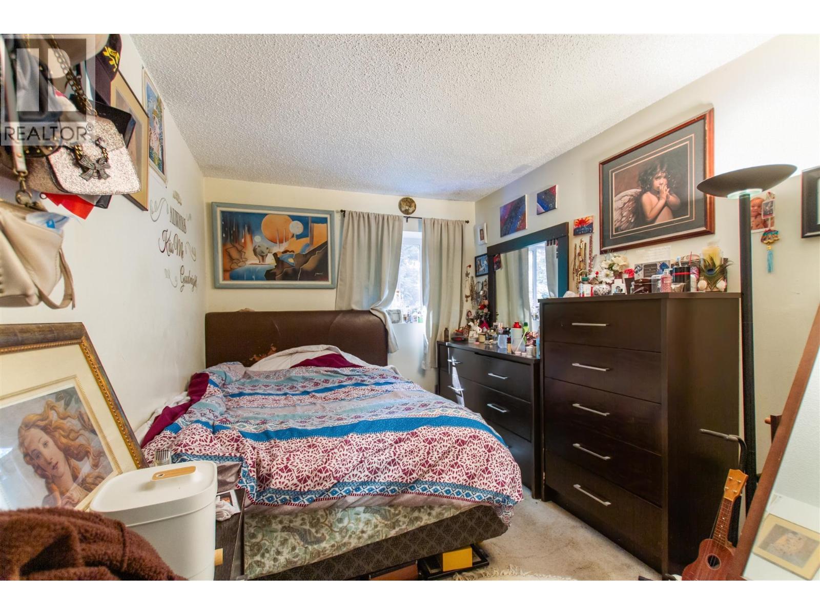2676 Tretheway Drive, Burnaby, British Columbia  V5B 4R8 - Photo 9 - R3124263