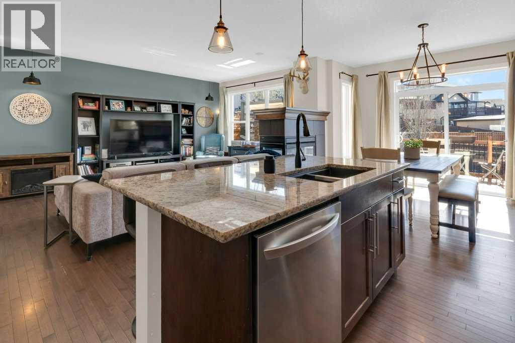 26 Heritage Landing, Cochrane, Alberta  T4C 0E4 - Photo 7 - A2308833