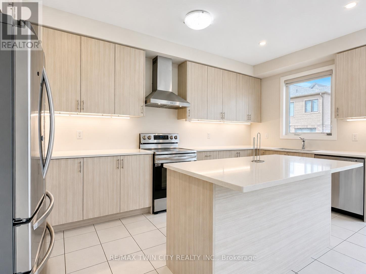 82 John Carpenter Road, North Dumfries, Ontario  N0B 1E0 - Photo 12 - X13151090