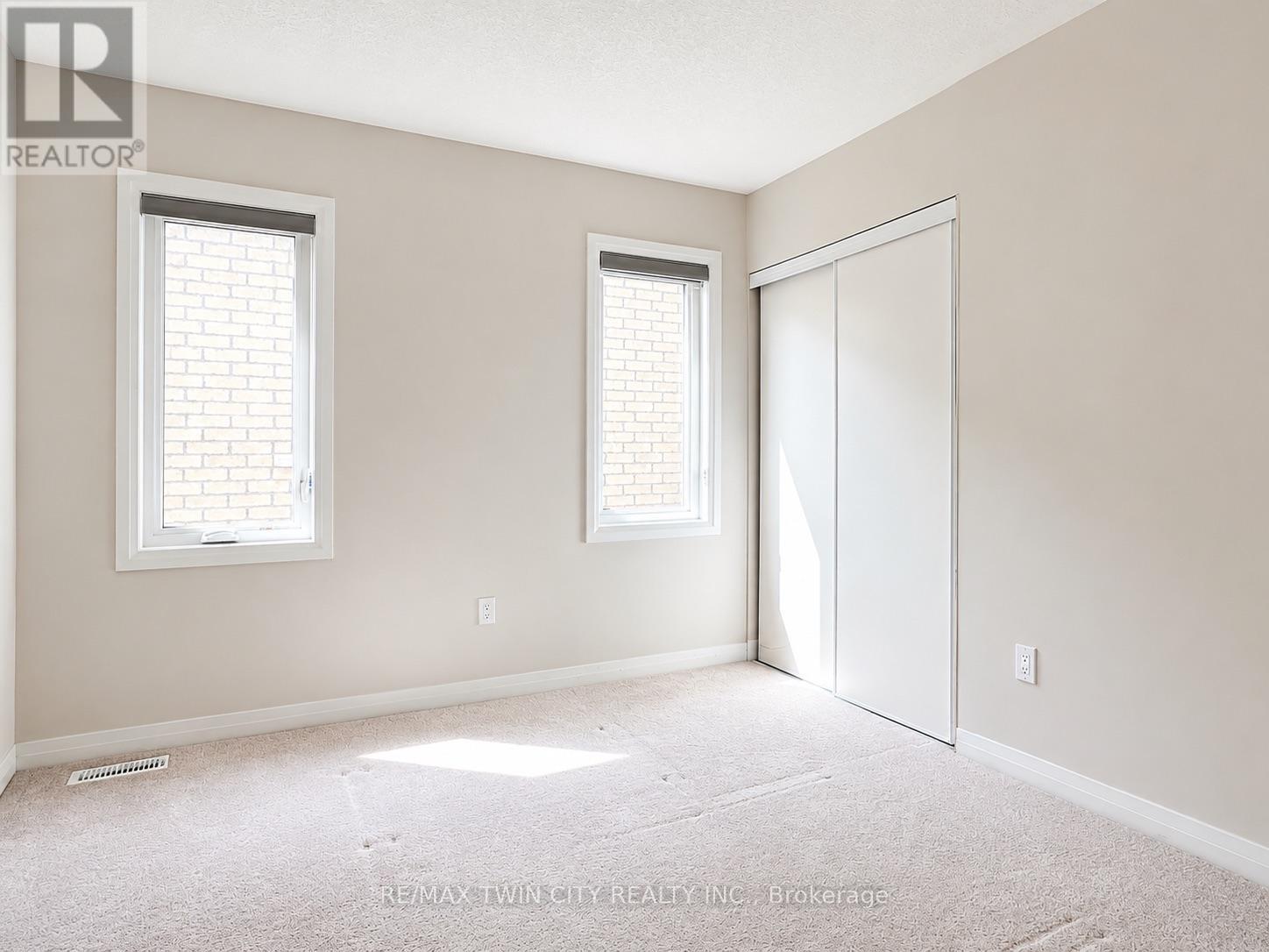 82 John Carpenter Road, North Dumfries, Ontario  N0B 1E0 - Photo 24 - X13151090