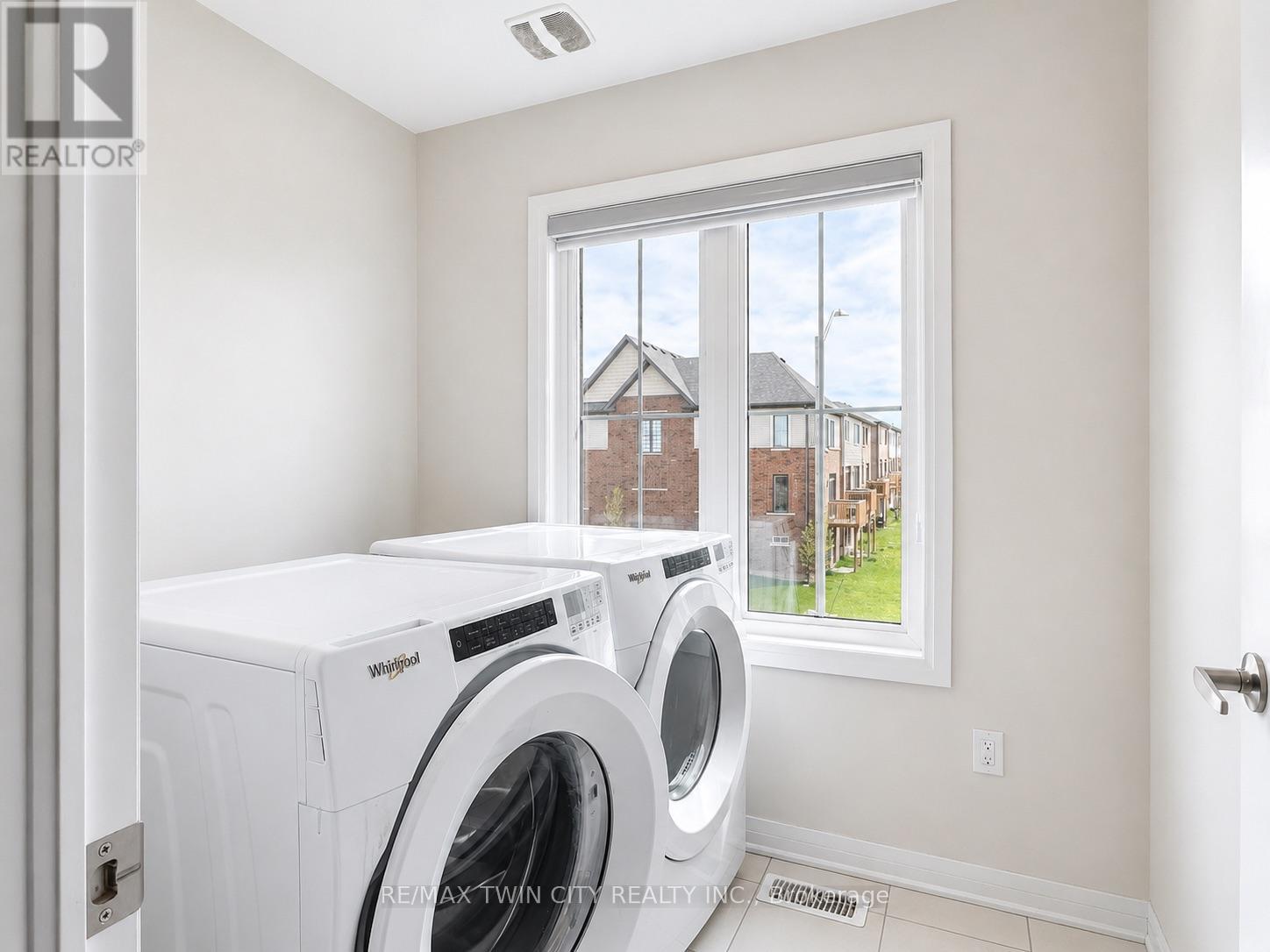 82 John Carpenter Road, North Dumfries, Ontario  N0B 1E0 - Photo 28 - X13151090