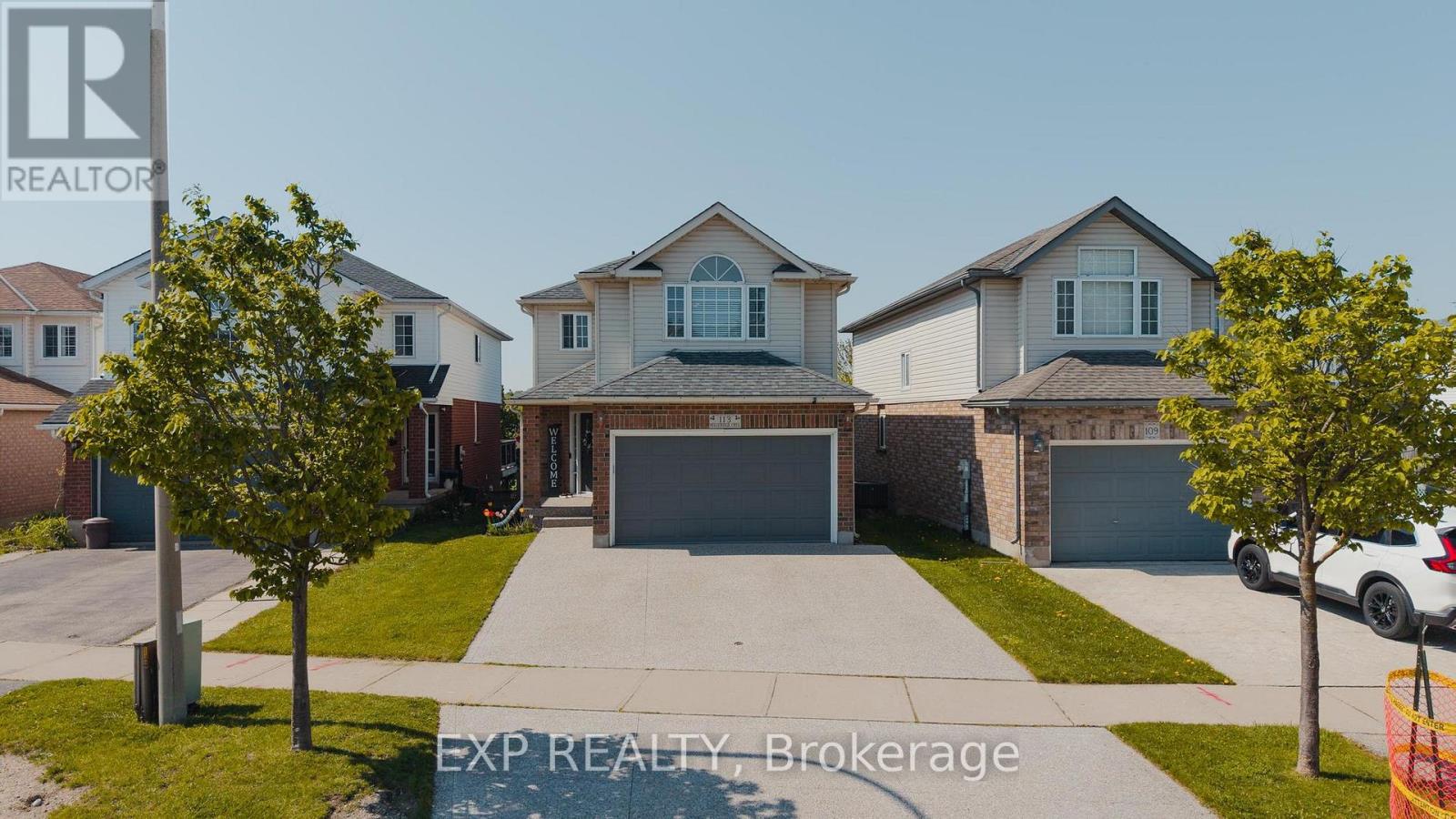 113 Hollyridge Crescent, Kitchener, Ontario  N2N 3N5 - Photo 2 - X13151200