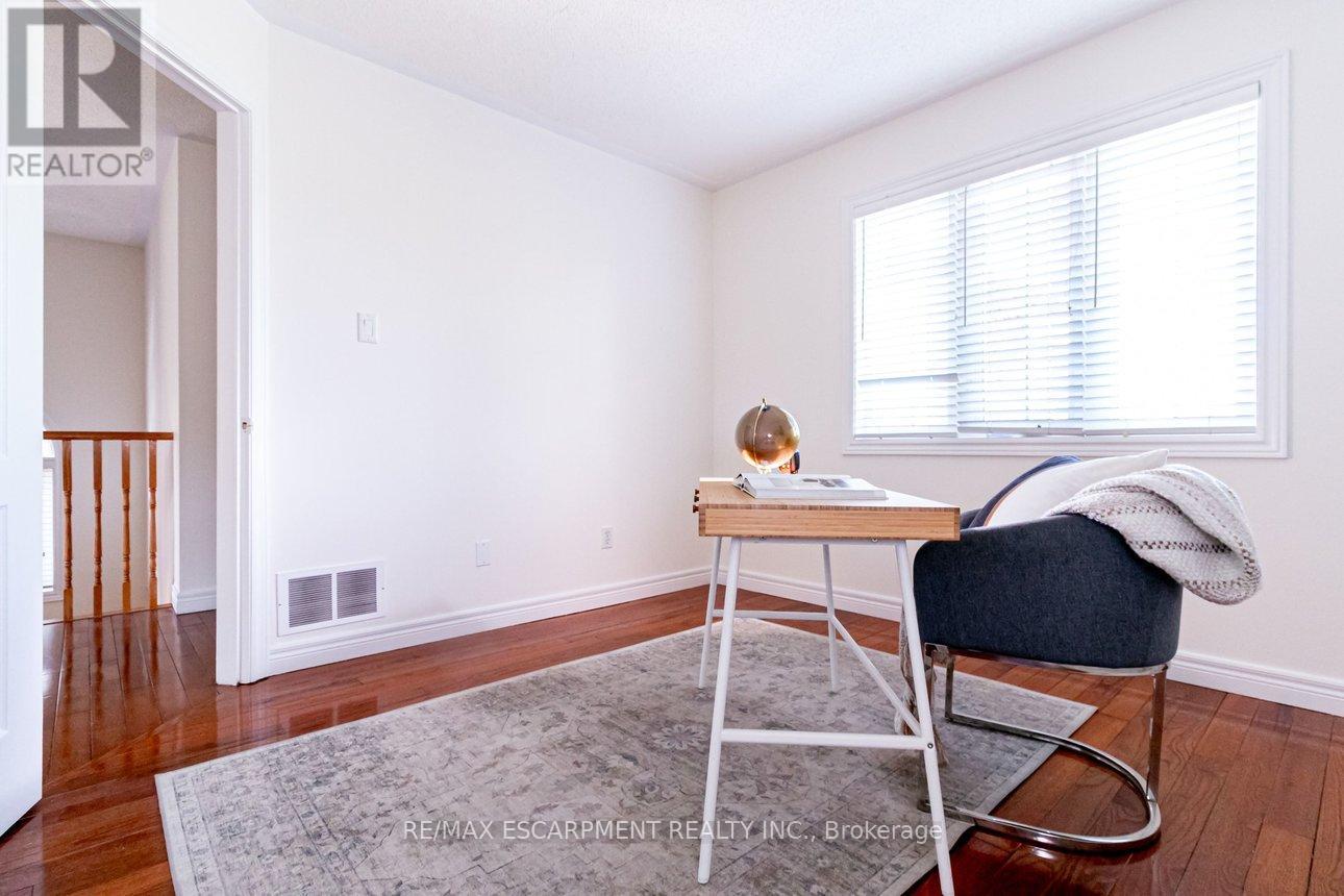 97 Peachwood Crescent, Hamilton, Ontario  L8E 5Z7 - Photo 31 - X13151362