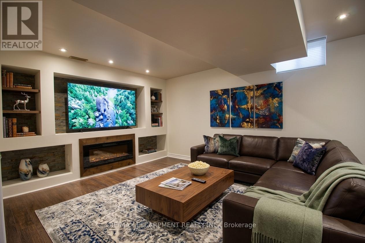 97 Peachwood Crescent, Hamilton, Ontario  L8E 5Z7 - Photo 41 - X13151362