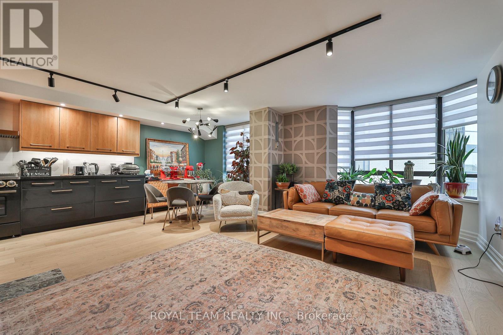 C-Ph 10 - 211 Saint Patrick Street, Toronto, Ontario  M5T 2Y9 - Photo 12 - C13146258