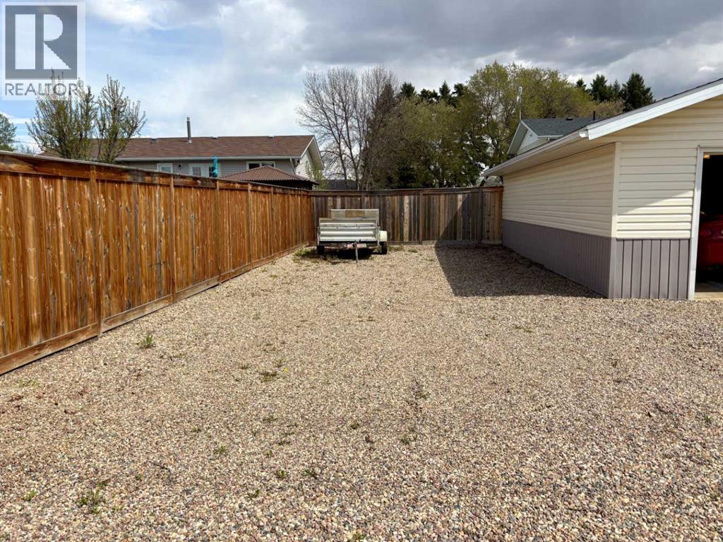 4632 51 Street, Mannville, Alberta  T0B 2W0 - Photo 38 - A2312245