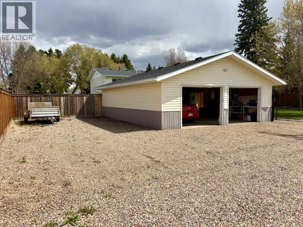 4632 51 Street, Mannville, Alberta  T0B 2W0 - Photo 39 - A2312245