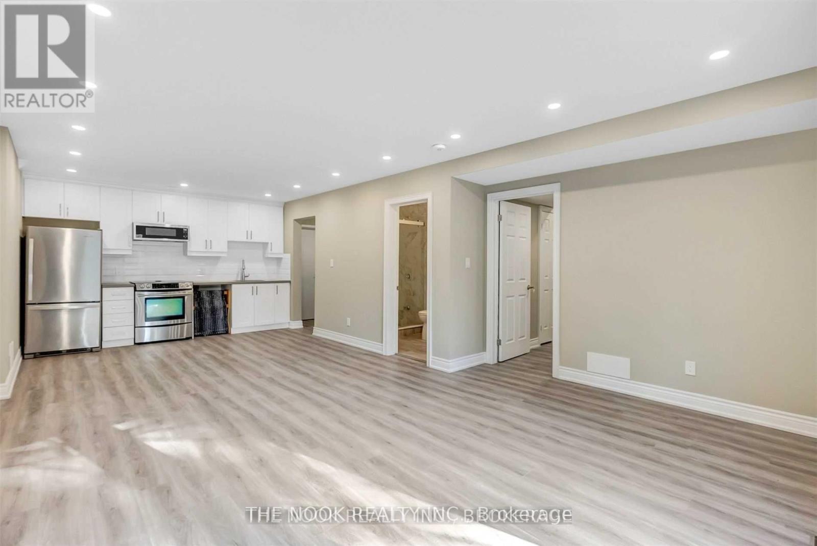 138 Huntington Crescent, Clarington, Ontario  L1E 3C5 - Photo 1 - E13151416