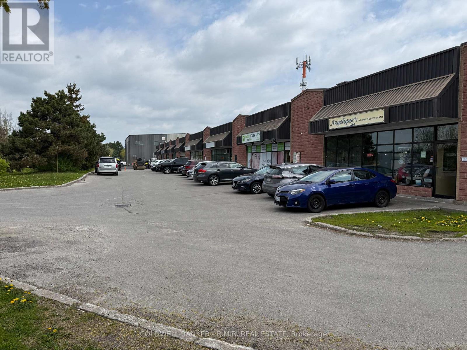 8 - 31 Barr Road, Ajax, Ontario  L1S 3Y1 - Photo 2 - E13151462