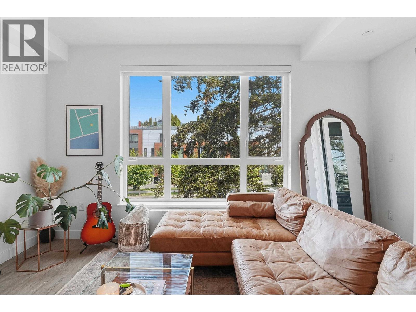 311 707 E 3rd Street, North Vancouver, British Columbia  V7L 1G8 - Photo 8 - R3125707