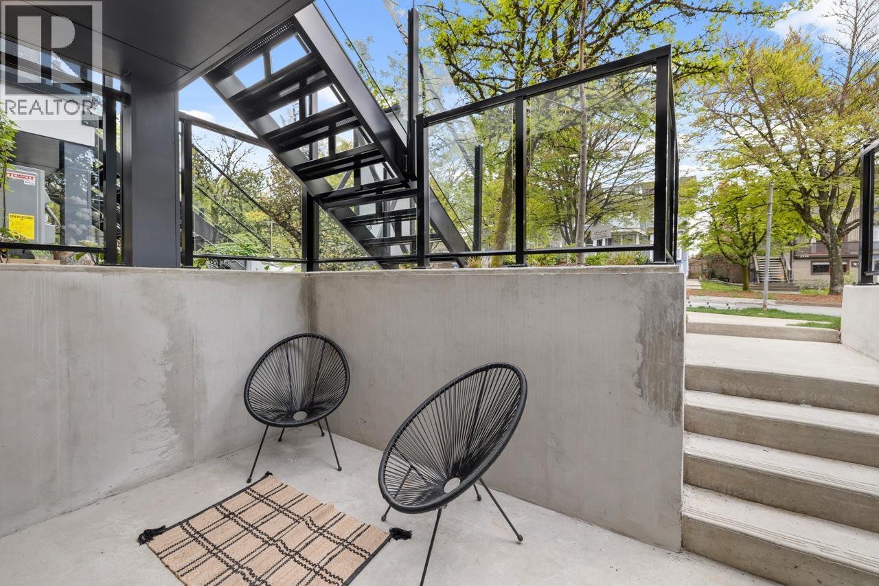 101 2135 E Pender Street, Vancouver, British Columbia  V5L 1X3 - Photo 18 - R3125763