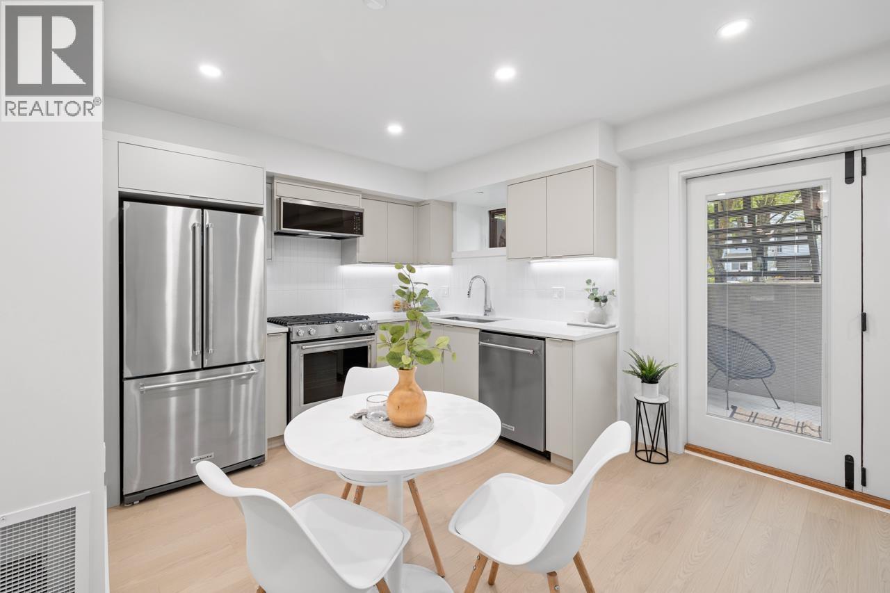 101 2135 E Pender Street, Vancouver, British Columbia  V5L 1X3 - Photo 6 - R3125763