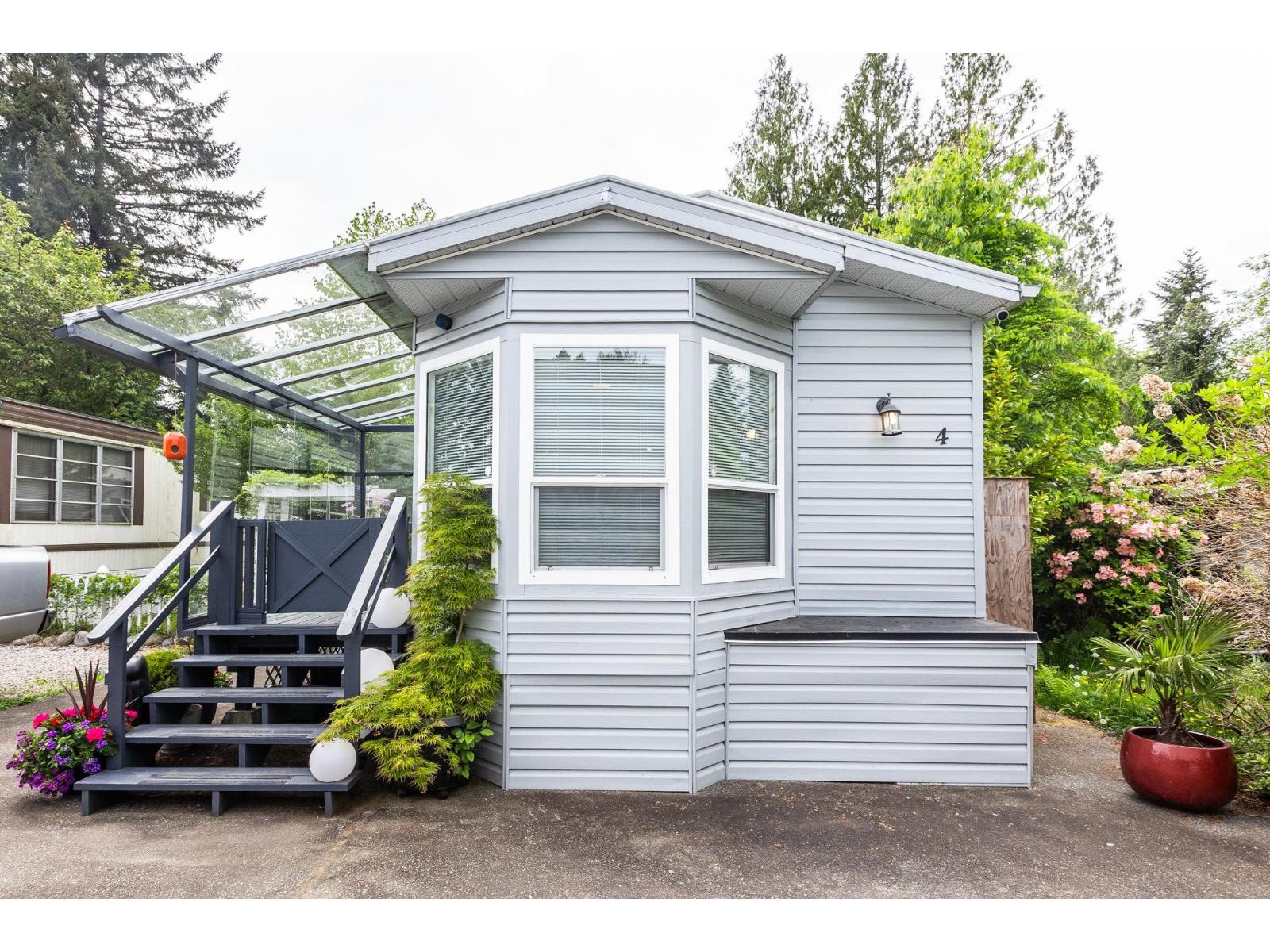 4 23387 70a Avenue, Langley, British Columbia  V2Y 2J2 - Photo 3 - R3124687