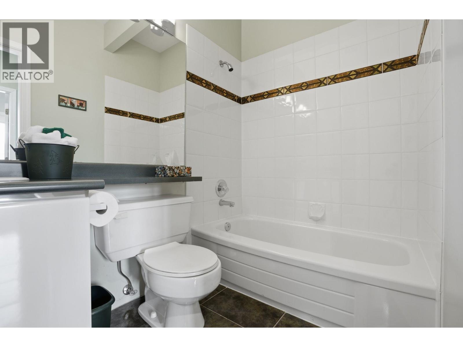 2341 Caledonia Avenue, North Vancouver, British Columbia  V7G 1T8 - Photo 29 - R3125727