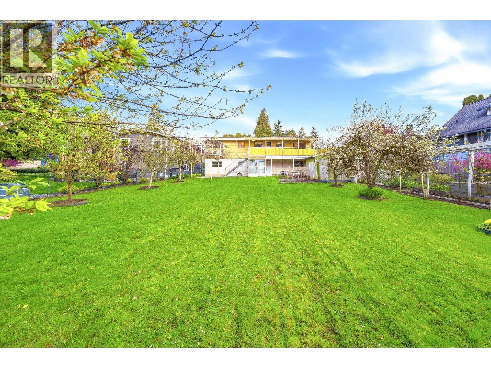 5180 Springdale Court, Burnaby, British Columbia  V5B 4P4 - Photo 31 - R3125783