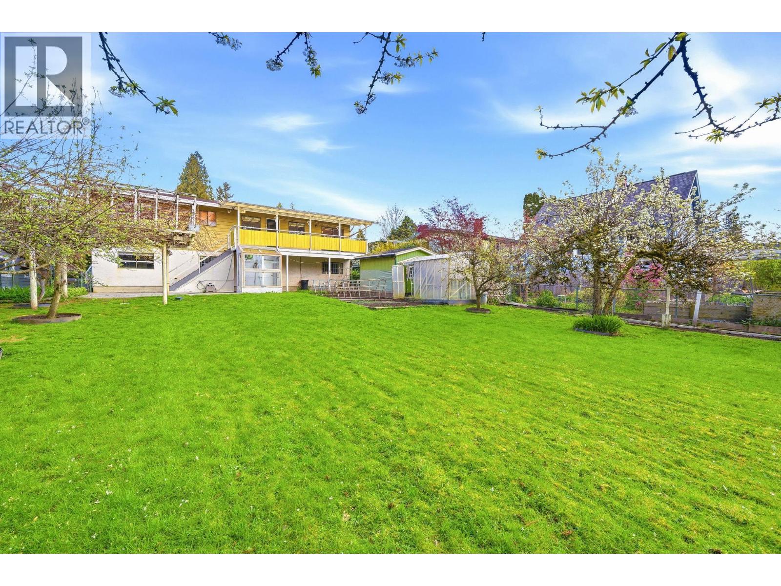 5180 Springdale Court, Burnaby, British Columbia  V5B 4P4 - Photo 32 - R3125783