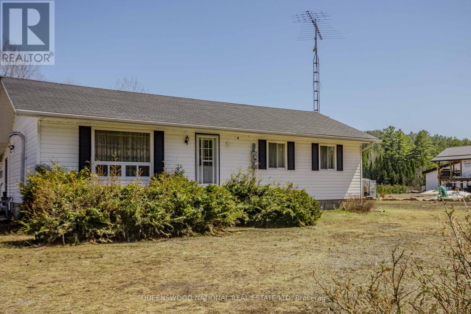 2013 Spence Road E, Brudenell, Ontario  K0J 2E0 - Photo 2 - X12904778
