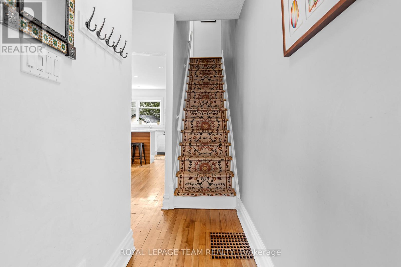 135 Clarendon Avenue, Ottawa, Ontario K1Y 0R4 - Photo 4 - X13151410