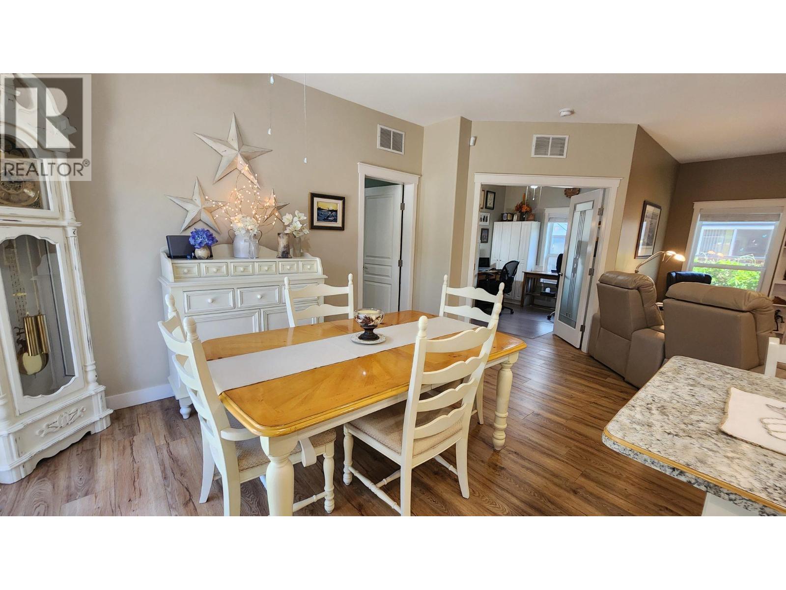 8300 Gallagher Lake Frontage Road Unit# 108, Oliver, British Columbia  V0H 1T2 - Photo 16 - 10387974