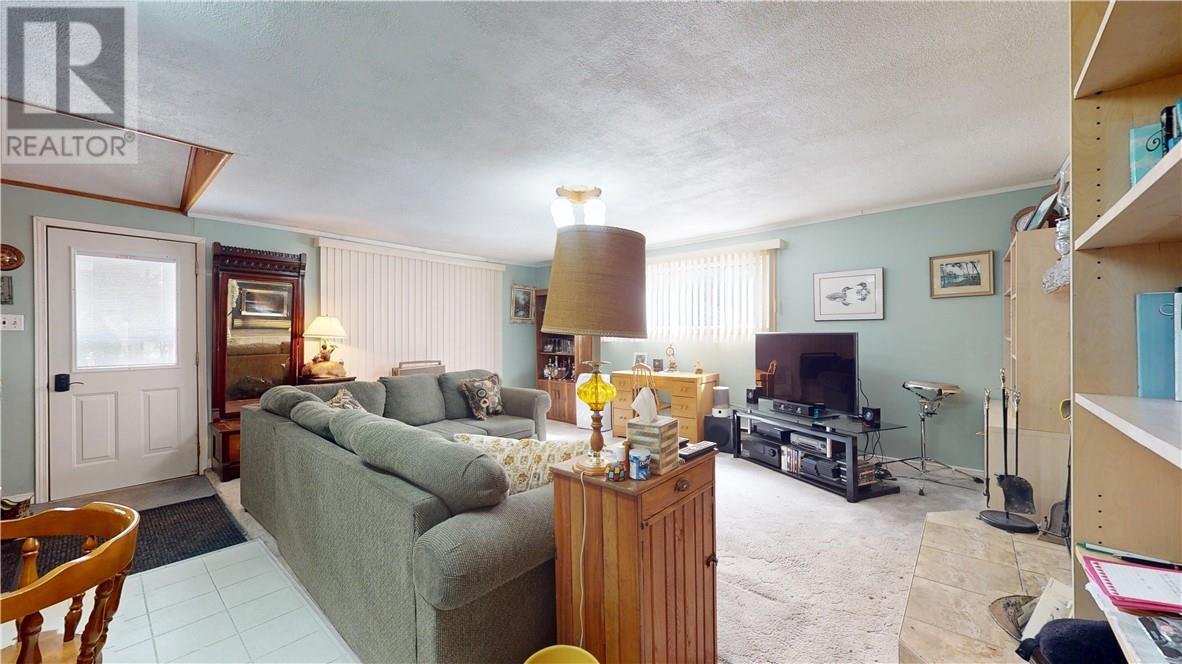 15905 Hwy 540, Evansville, Ontario  P0P 1E0 - Photo 25 - 2127152