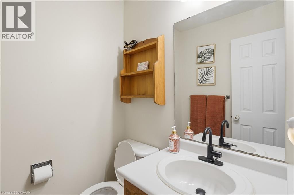 79 Braeheid Avenue Unit# 6, Waterdown, Ontario  L8B 0C6 - Photo 14 - 40831934