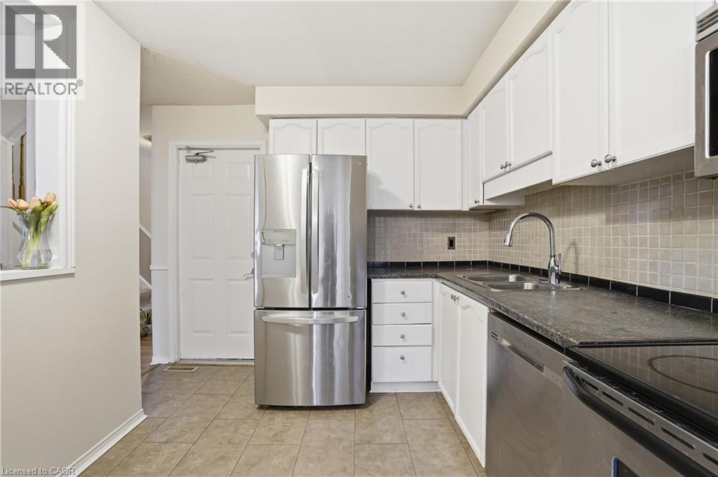 79 Braeheid Avenue Unit# 6, Waterdown, Ontario  L8B 0C6 - Photo 7 - 40831934