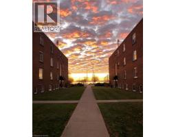 1351 LAKESHORE Road Unit# 16, Burlington, Ontario