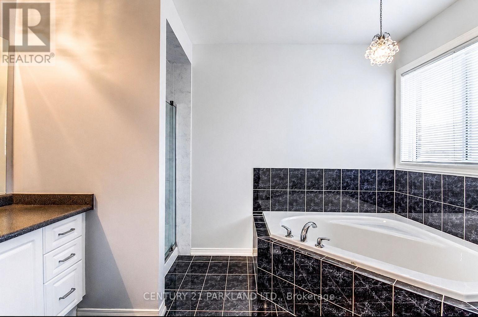 80 Northway Avenue, Whitchurch-Stouffville, Ontario  L4A 0T7 - Photo 14 - N13149682