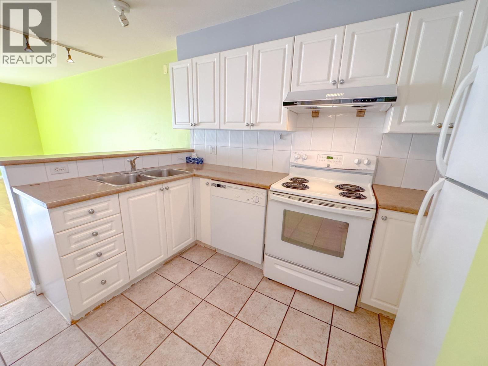311 5555 Victoria Drive, Vancouver, British Columbia  V5P 4Y3 - Photo 4 - R3125423