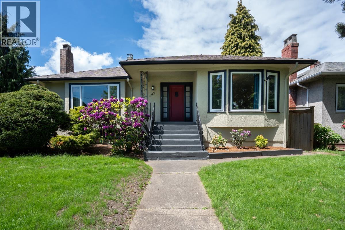 1219 London Street, New Westminster, British Columbia  V3M 3C2 - Photo 1 - R3125687