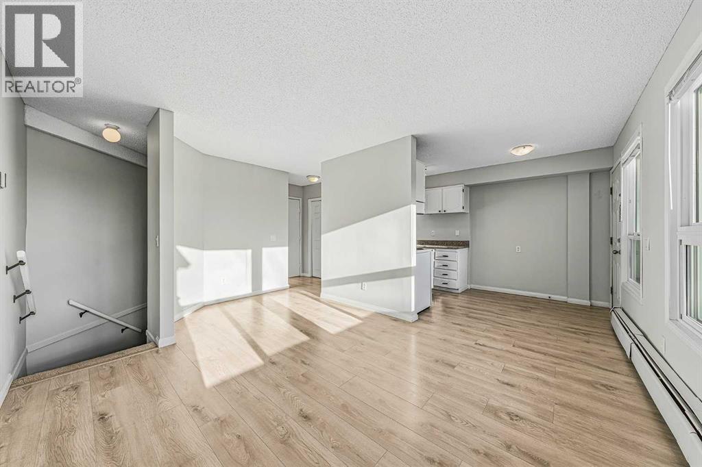110, 3615b 49 Street NW, Calgary, Alberta  T3A 0G2 - Photo 11 - A2306791