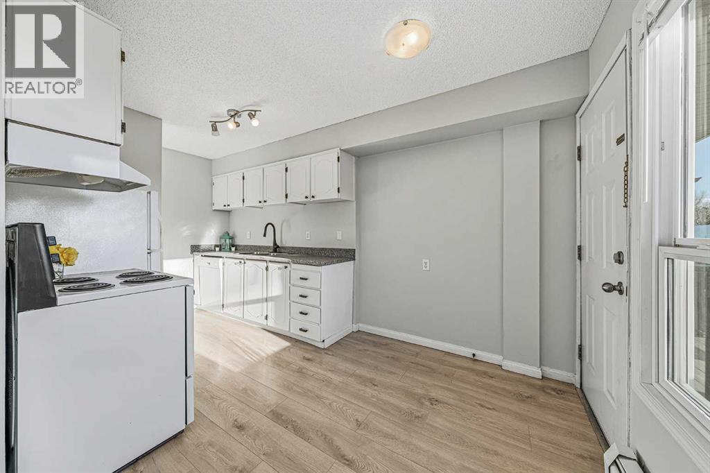 110, 3615b 49 Street NW, Calgary, Alberta  T3A 0G2 - Photo 7 - A2306791