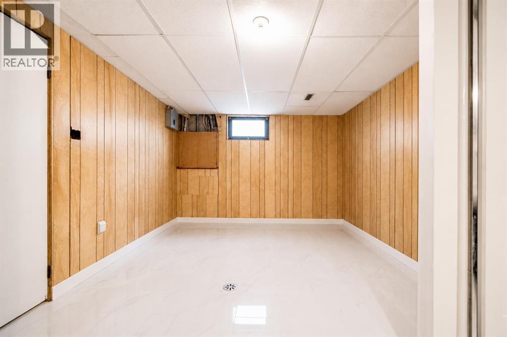 476 18 Street NE, Medicine Hat, Alberta  T1C 1G1 - Photo 25 - A2309266