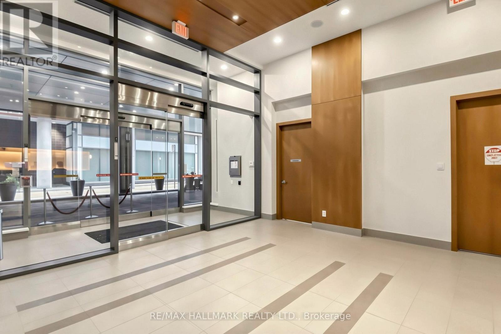 313 - 295 Adelaide Street W, Toronto, Ontario  M5V 0L4 - Photo 5 - C13151448