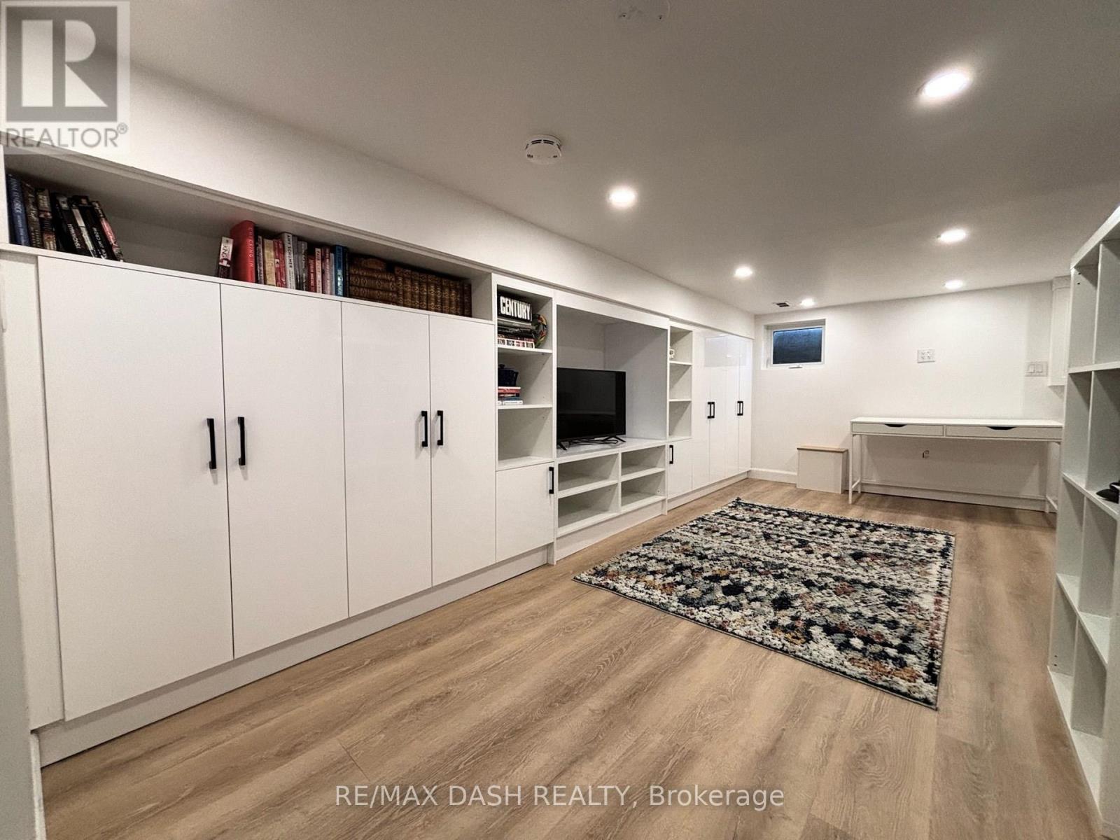 3312 Bathurst Street, Toronto, Ontario  M6A 2B6 - Photo 17 - C13151508