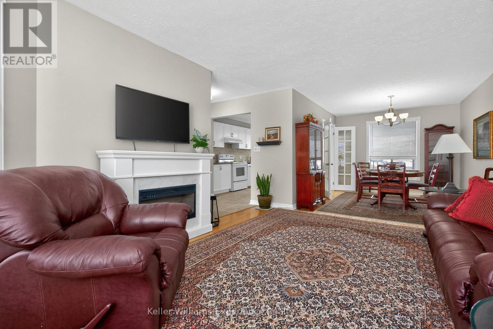 11 Copeland Street, Penetanguishene, Ontario  L9M 1K3 - Photo 12 - S12792672