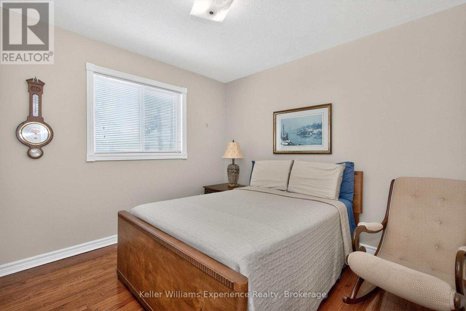 11 Copeland Street, Penetanguishene, Ontario  L9M 1K3 - Photo 17 - S12792672