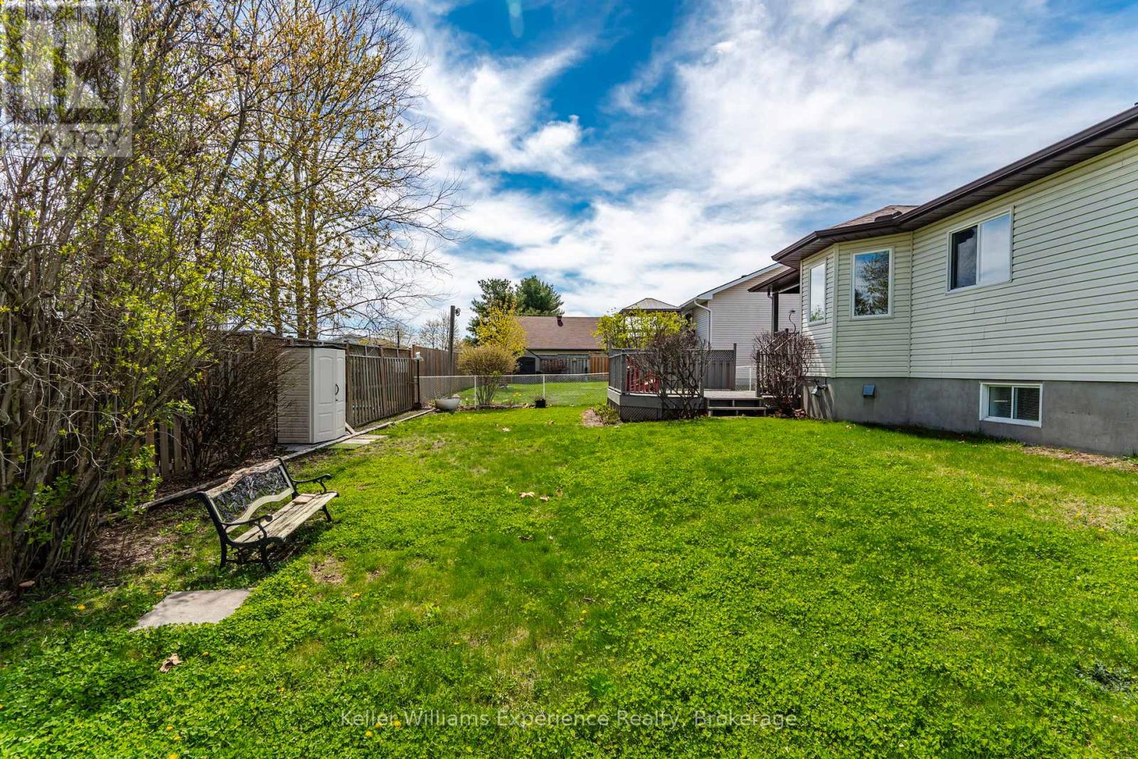 11 Copeland Street, Penetanguishene, Ontario  L9M 1K3 - Photo 36 - S12792672