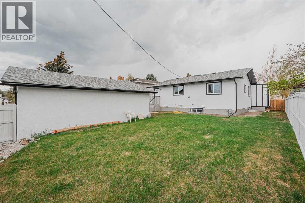 176 Huntchester Crescent NE, Calgary, Alberta  T2K 5E9 - Photo 43 - A2311767