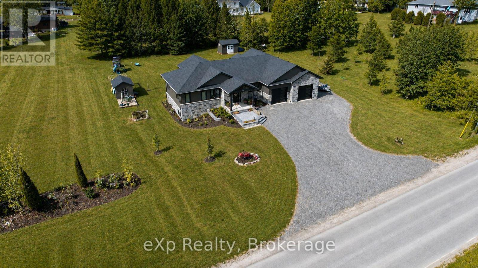 133 HELENA STREET, West Grey, Ontario