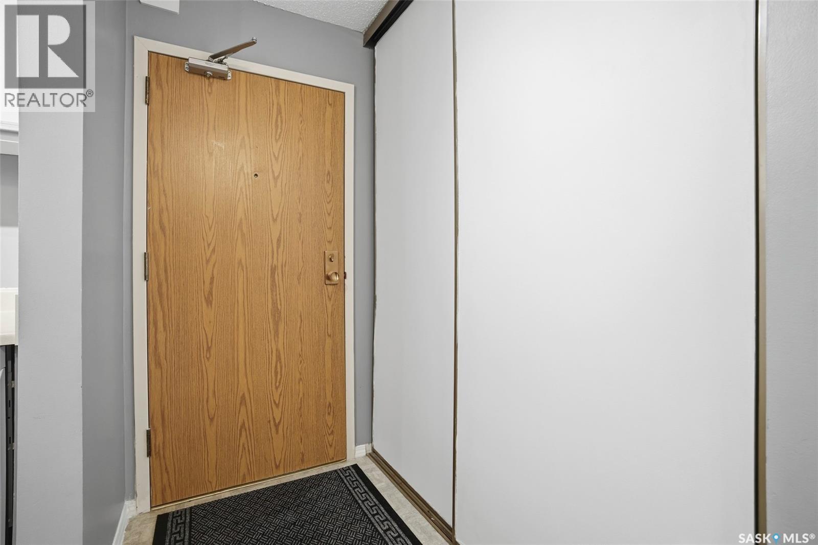 214 207c Tait Place, Saskatoon, Saskatchewan  S7H 5L8 - Photo 4 - SK036570