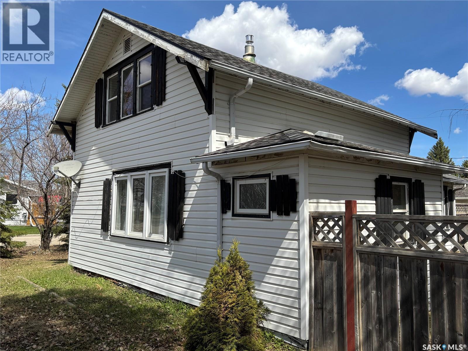 501 Railway Avenue, Kinistino, Saskatchewan  S0J 1H0 - Photo 2 - SK036567