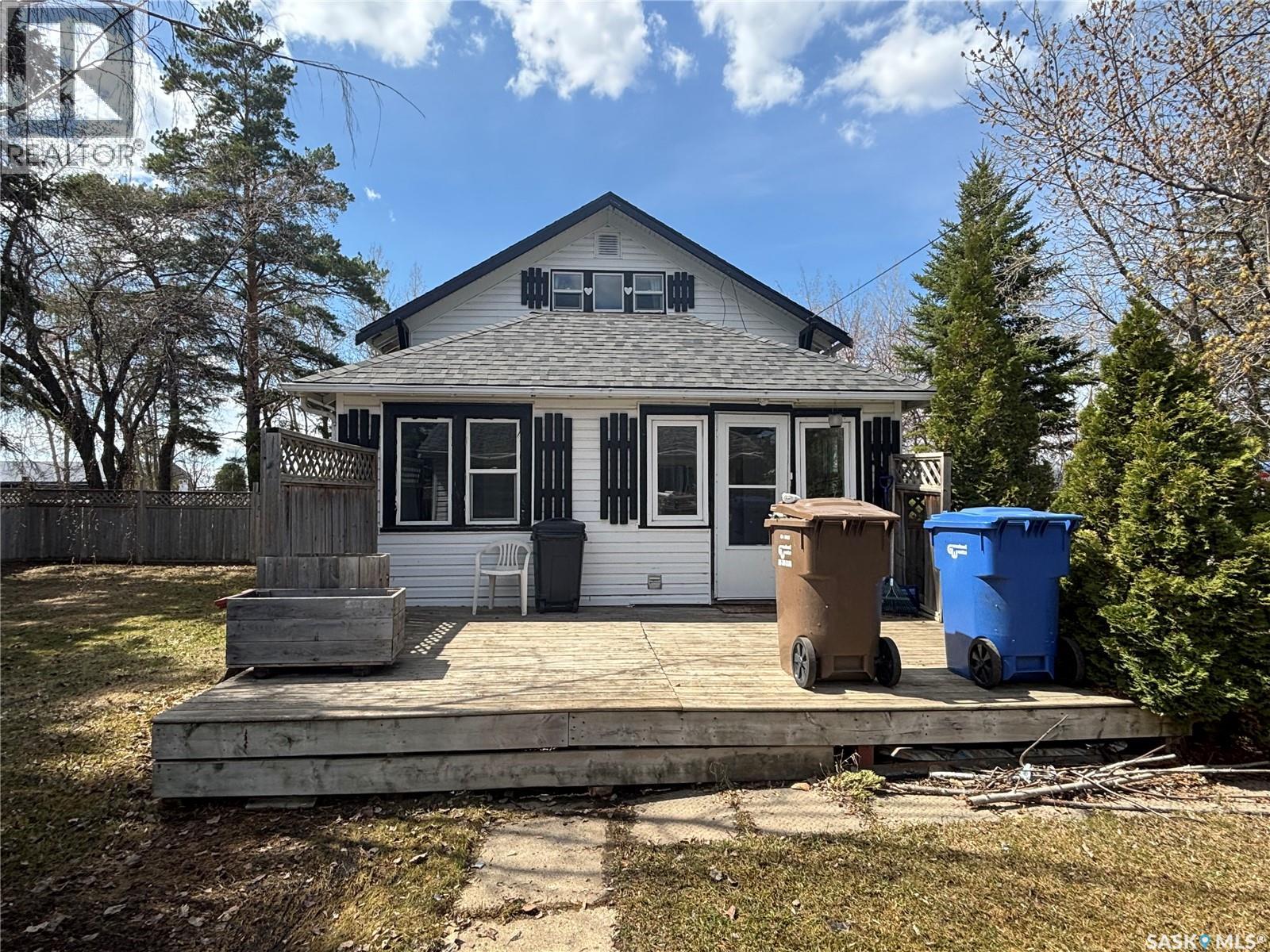 501 Railway Avenue, Kinistino, Saskatchewan  S0J 1H0 - Photo 3 - SK036567