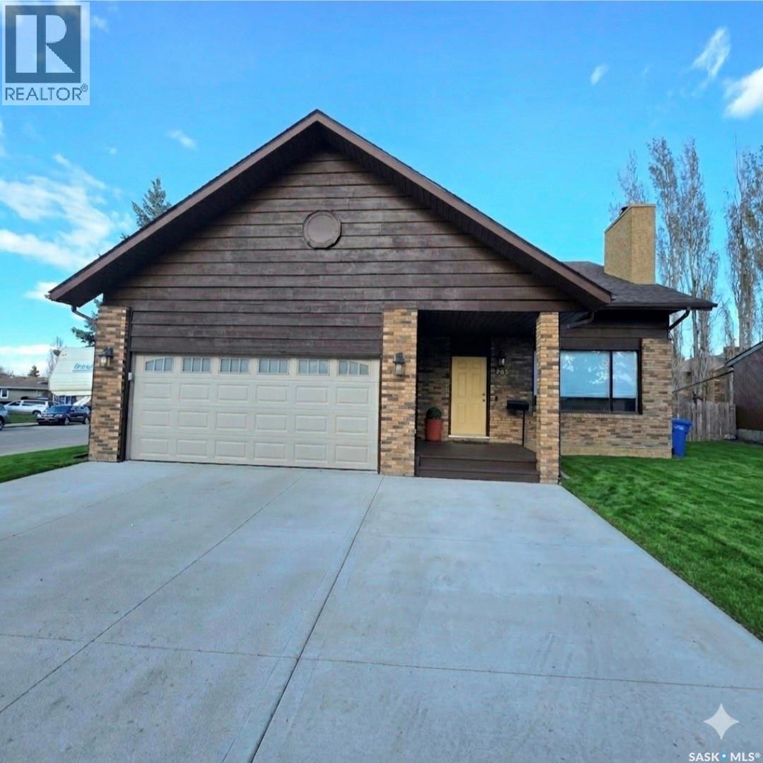 868 Conroy PLACE, Prince Albert, Saskatchewan