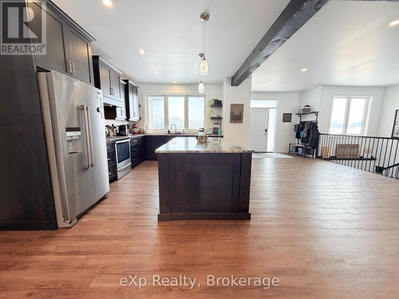 133 Helena Street, West Grey, Ontario N0B 1C0 - Photo 6 - X12803548