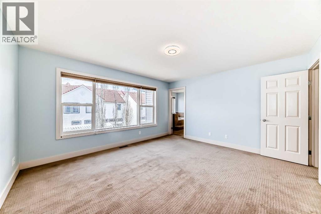 331 Royal Oak Heath NW, Calgary, Alberta  T3G 0B6 - Photo 21 - A2312087