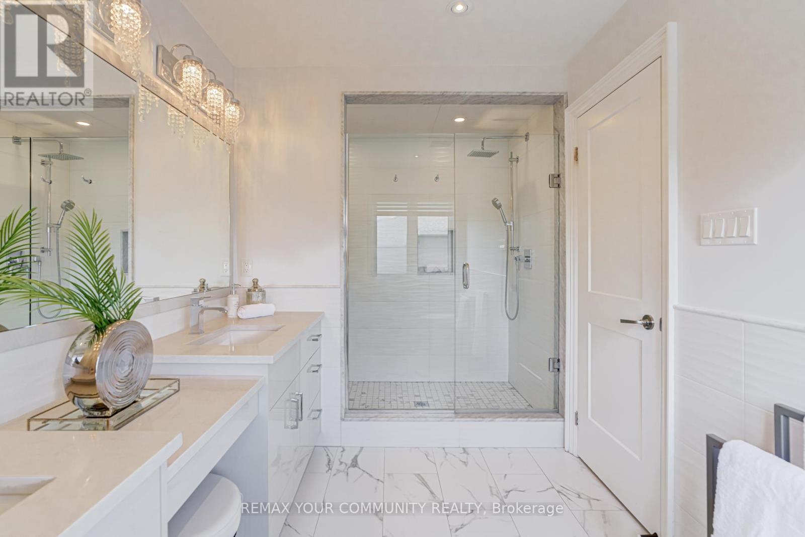 21 Amparo Drive, Vaughan, Ontario L4H 2L3 - Photo 15 - N13151478