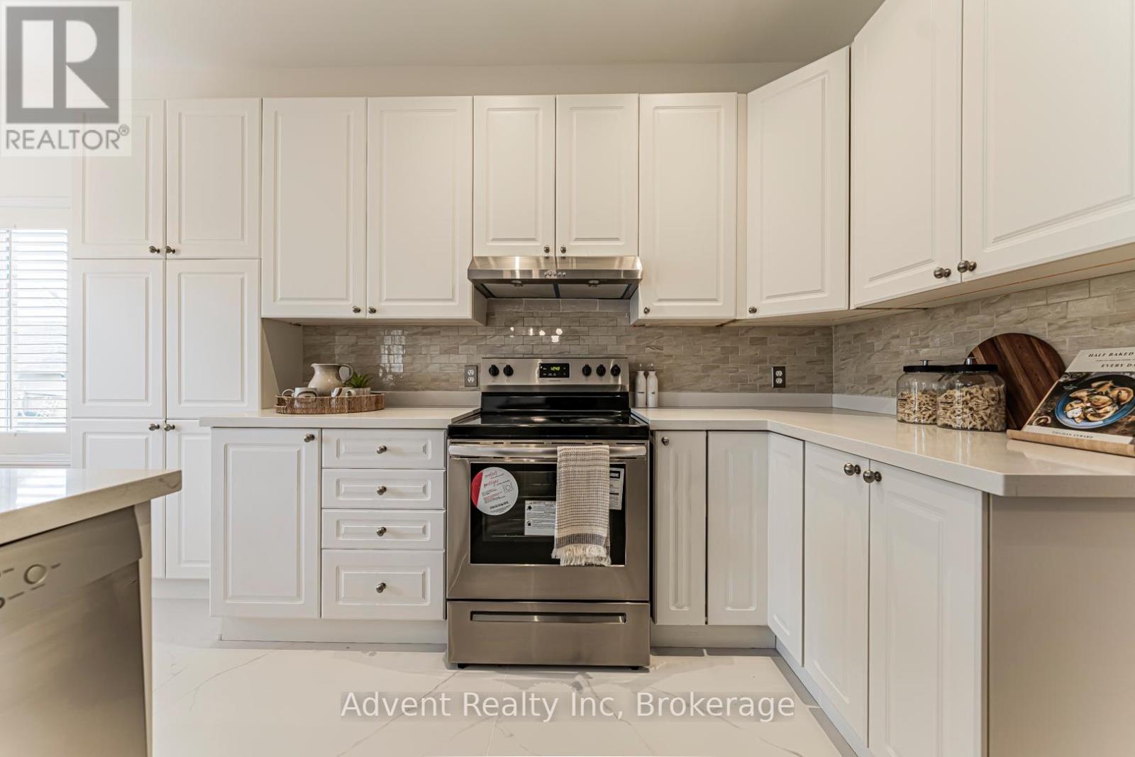 5 Angus Glen Boulevard, Markham (Angus Glen), Ontario  L6C 1Z1 - Photo 13 - N13151520